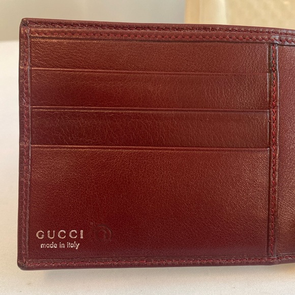 Gucci • Bordeaux Leather Wallet *Unisex* - Picture 5 of 17